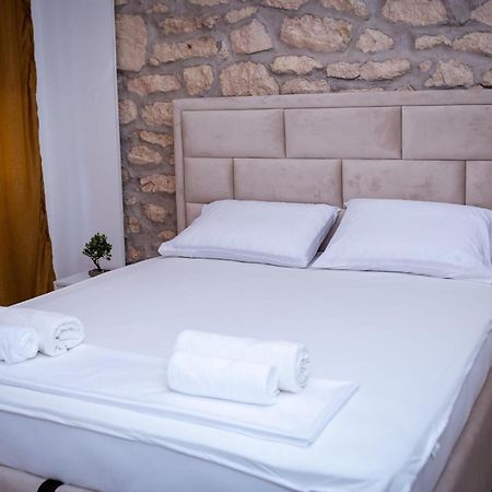 Apartment Stone Mostar Bagian luar foto