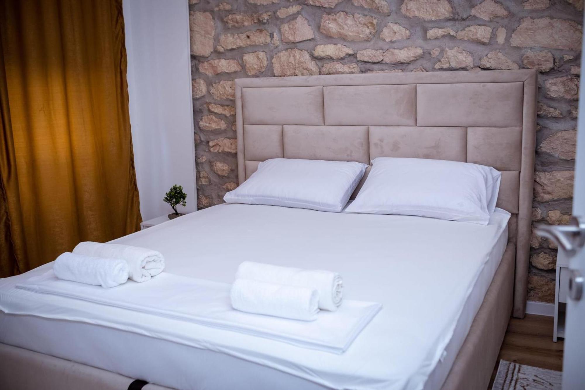 Apartment Stone Mostar Bagian luar foto