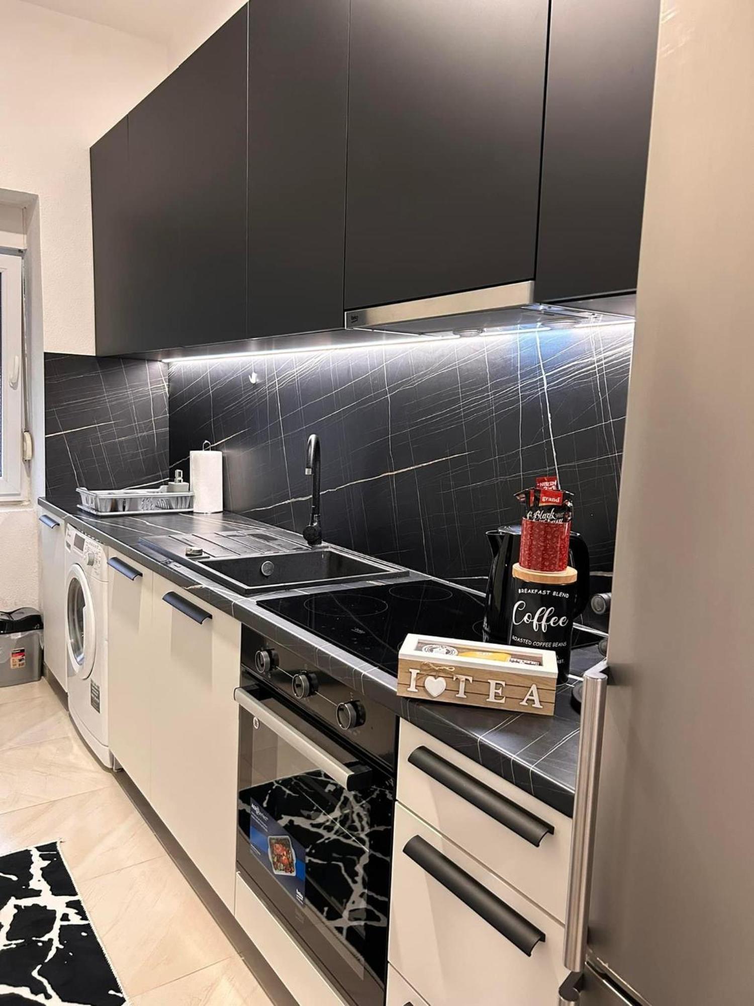 Apartment Stone Mostar Bagian luar foto
